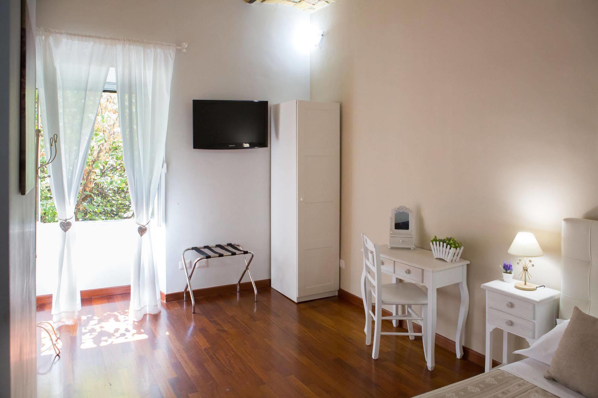 Residenza Sistina Hotel Рим Екстериор снимка