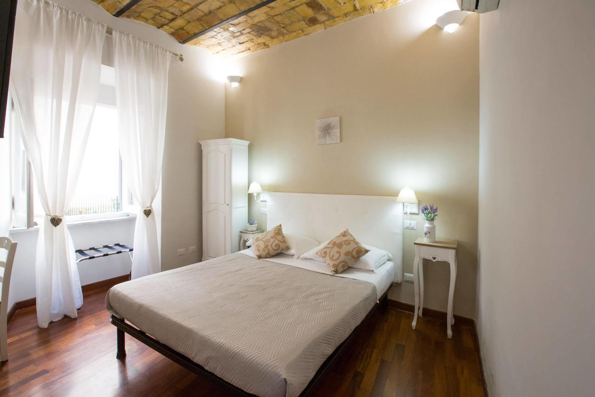 Residenza Sistina Hotel Рим Екстериор снимка